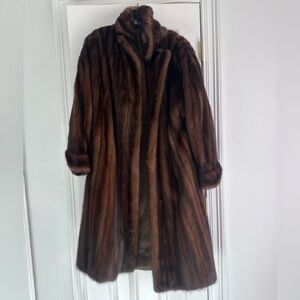 Bergdorf Goodman Vintage Brown Mink Fur Coat Size Medium - no damages